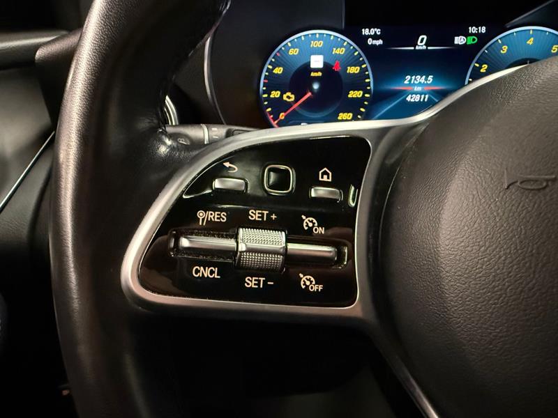 mercedes-benz GLC 2022 - 26