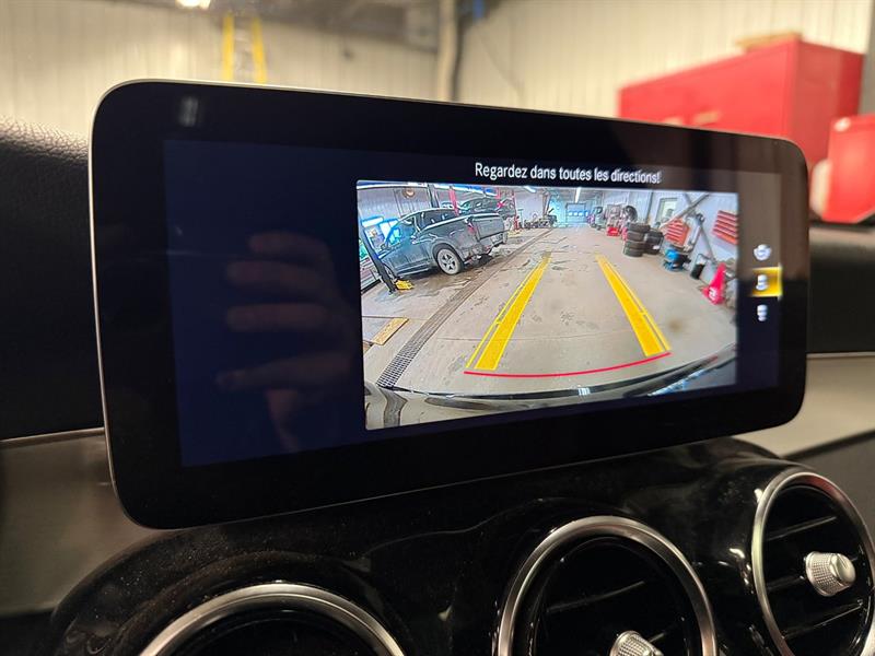 mercedes-benz GLC 2022 - 32