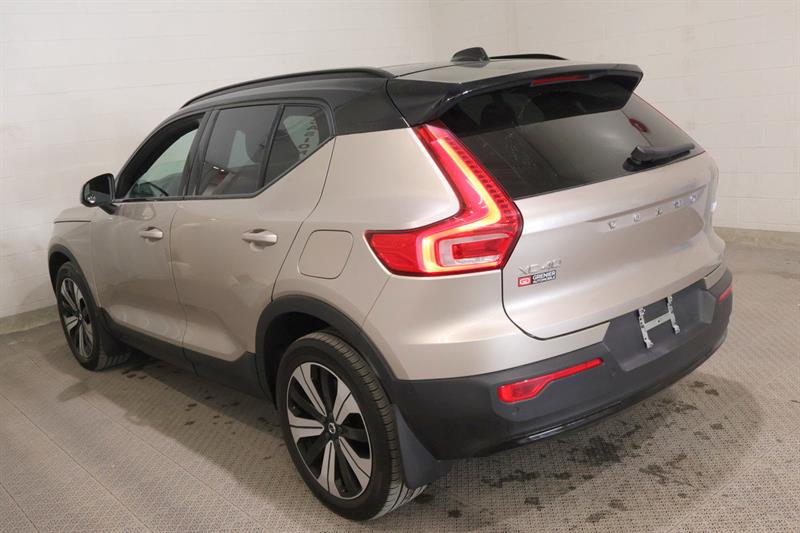 volvo XC40 2023 - 23