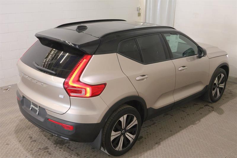 volvo XC40 2023 - 26