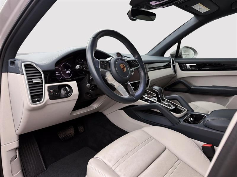 porsche Cayenne 2022 - 13