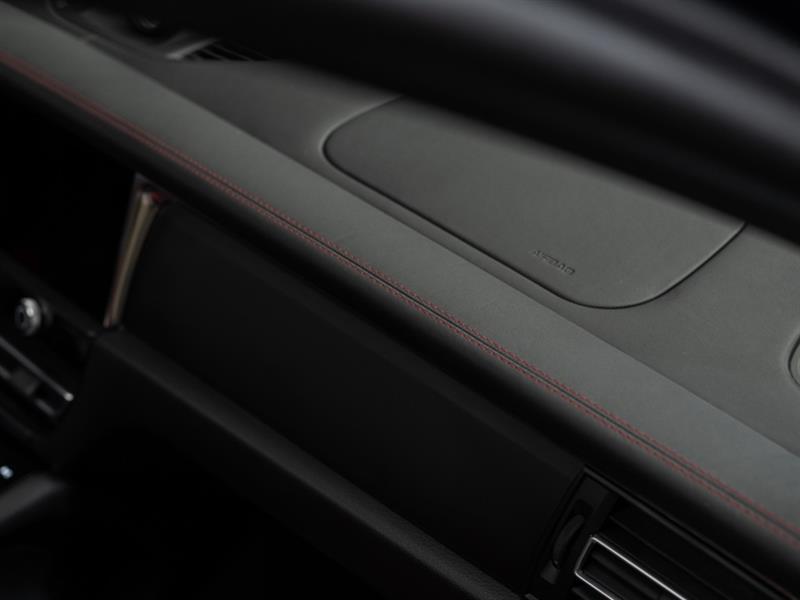 porsche Macan 2023 - 24