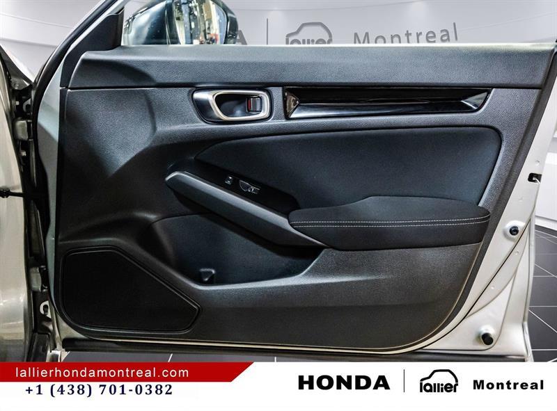 2025 Honda Civic - Image 16