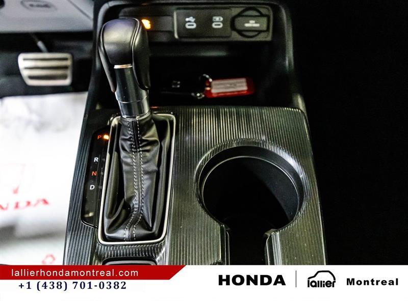 2025 Honda Civic - Image 25