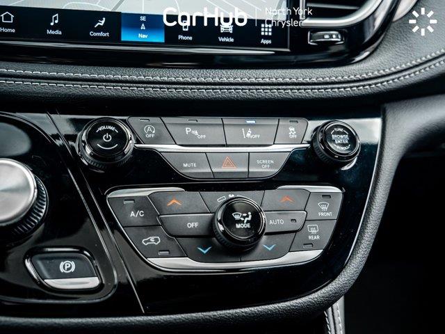 chrysler Pacifica 2024 - 23