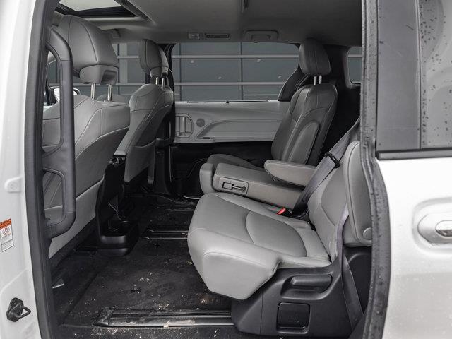 toyota Sienna 2025 - 24