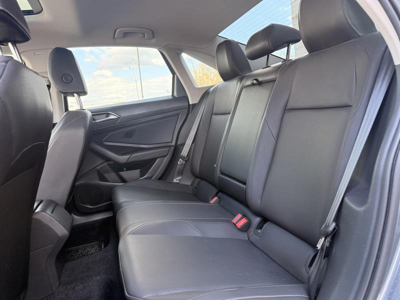 volkswagen Jetta 2020 - 9