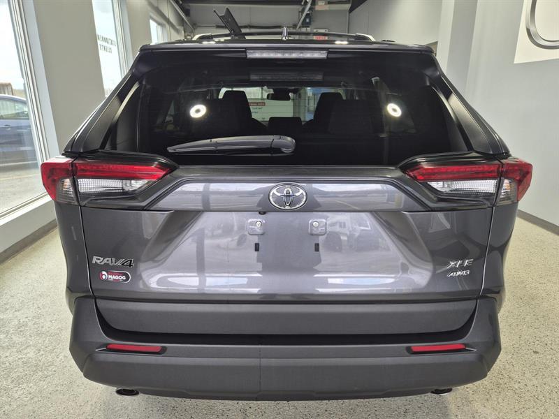 toyota RAV4 2022 - 4