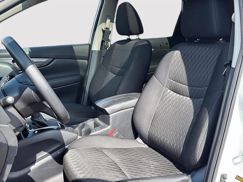 nissan Rogue 2020 - 12