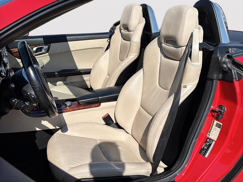 mercedes-benz SLK-Class 2012 - 17