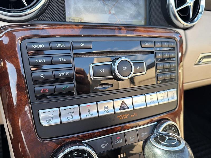 mercedes-benz SLK-Class 2012 - 23
