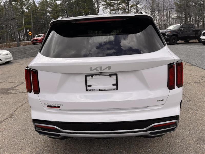 kia Sorento 2023 - 18