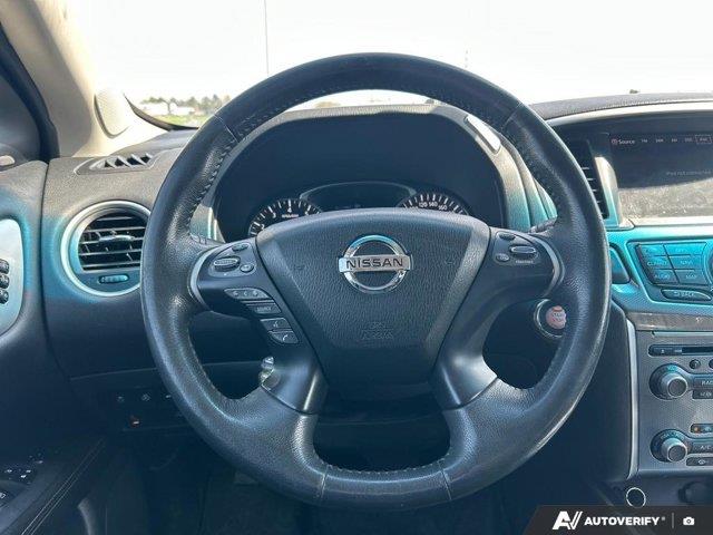 nissan Pathfinder 2017 - 17