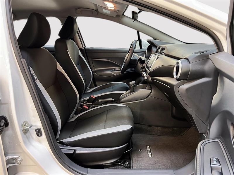 nissan Versa 2025 - 8