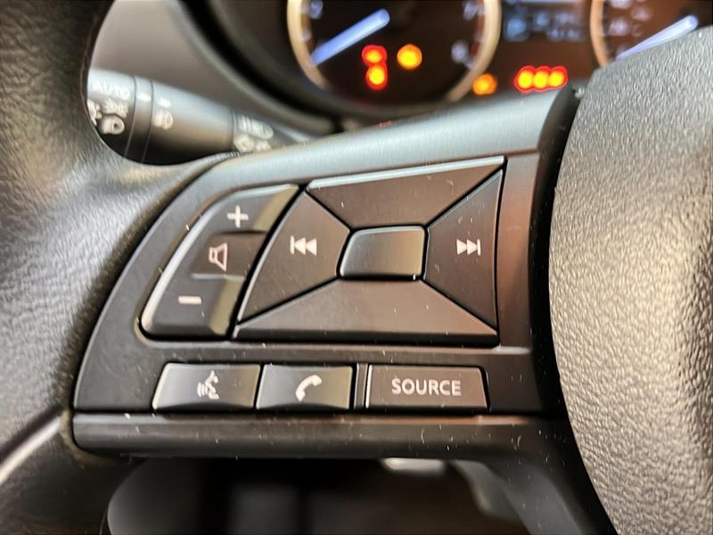 nissan Versa 2025 - 18