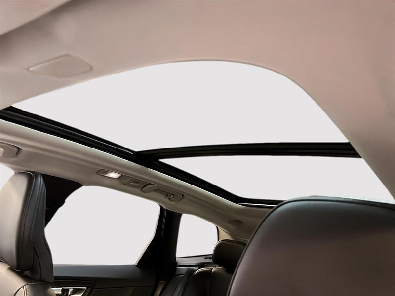 volvo XC60 2025 - 10