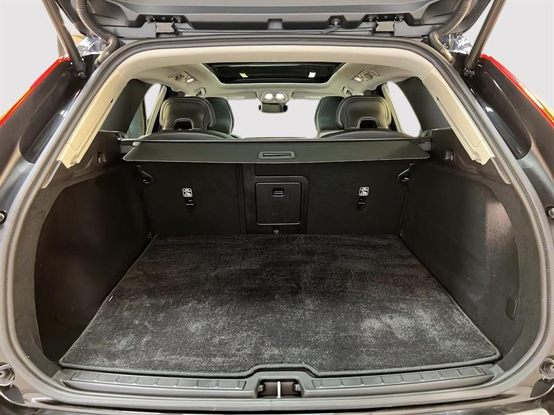 volvo XC60 2025 - 14