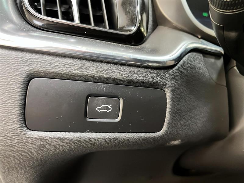 volvo XC60 2025 - 24