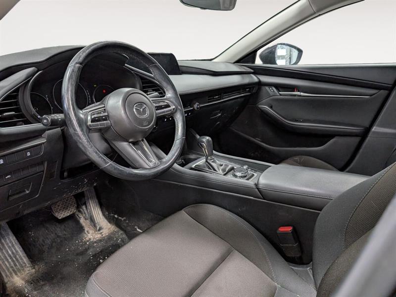 mazda Mazda3 2022 - 8