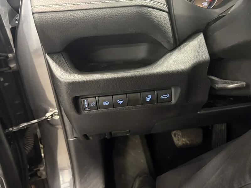 toyota RAV4 2021 - 12