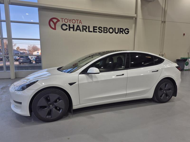 tesla Model 3 2023