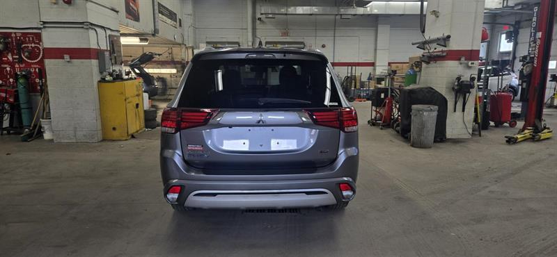 mitsubishi Outlander PHEV 2022 - 4