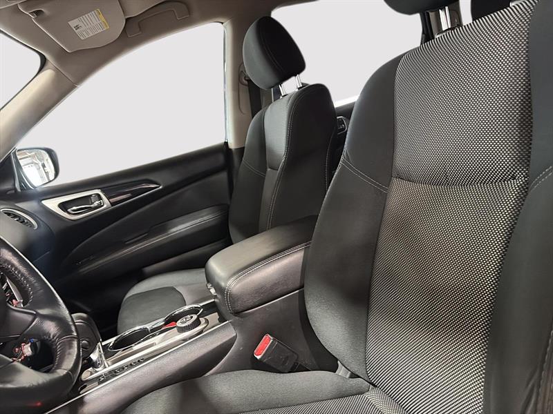 nissan Pathfinder 2019 - 13