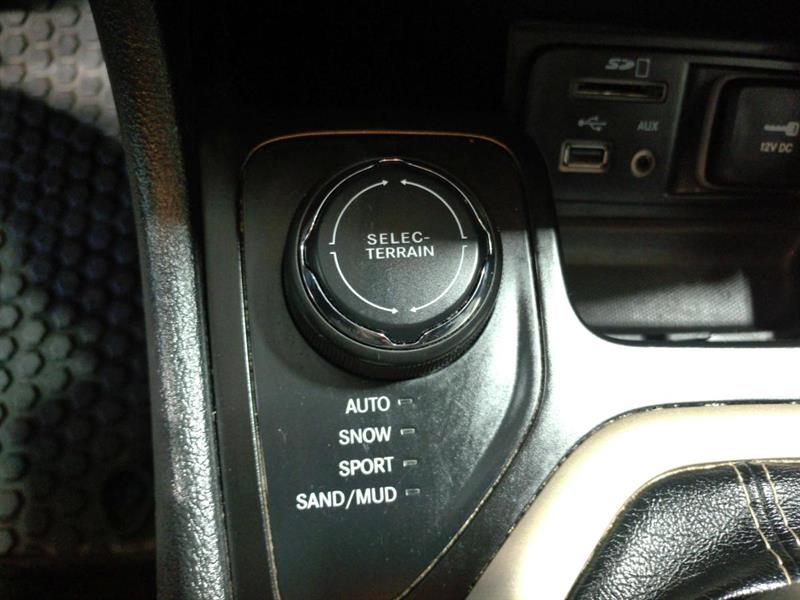 jeep Cherokee 2016 - 13