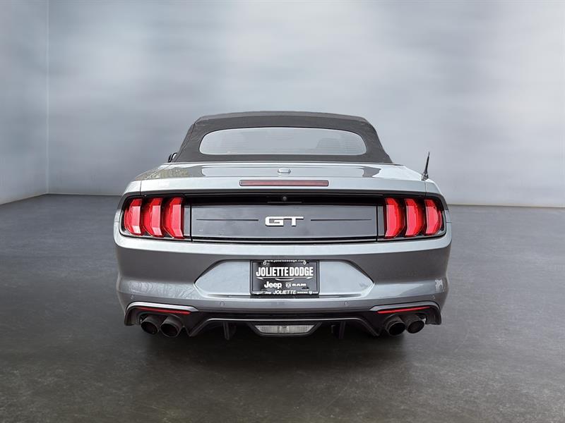 ford Mustang 2021 - 12