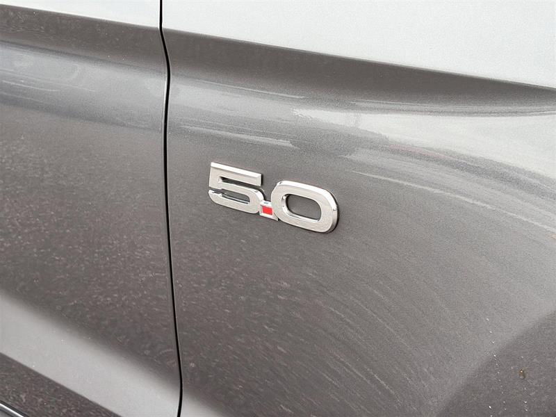 ford Mustang 2021 - 17
