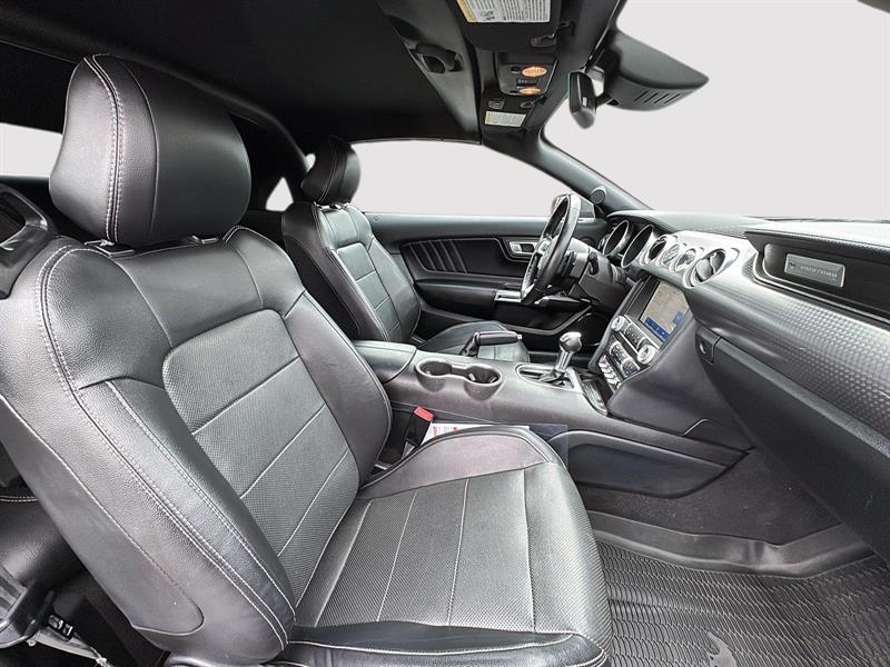 ford Mustang 2021 - 21