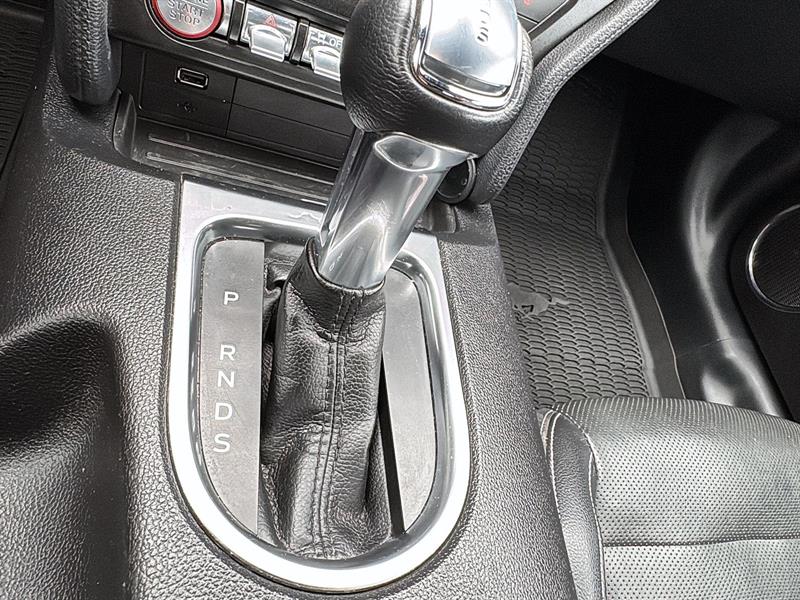 ford Mustang 2021 - 32