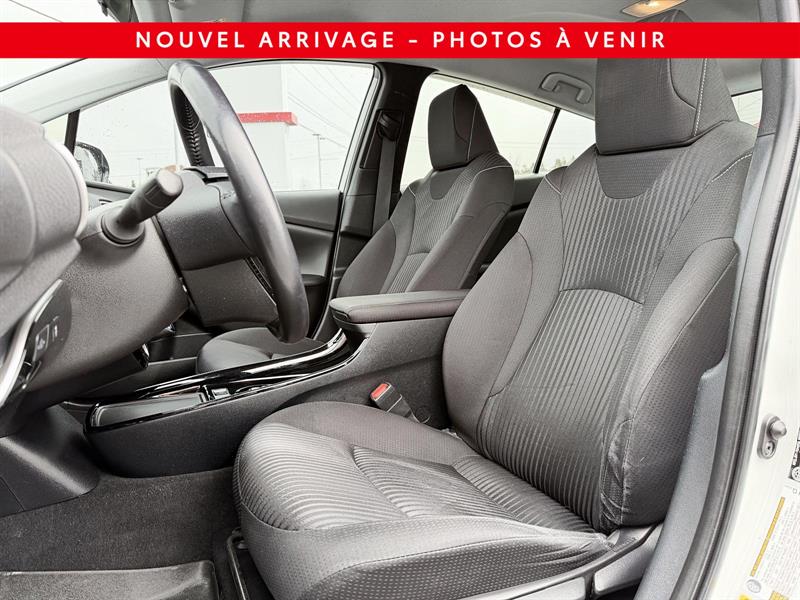 toyota Prius Plug-In Hybrid 2020 - 2