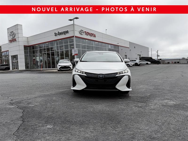 toyota Prius Plug-In Hybrid 2020 - 12
