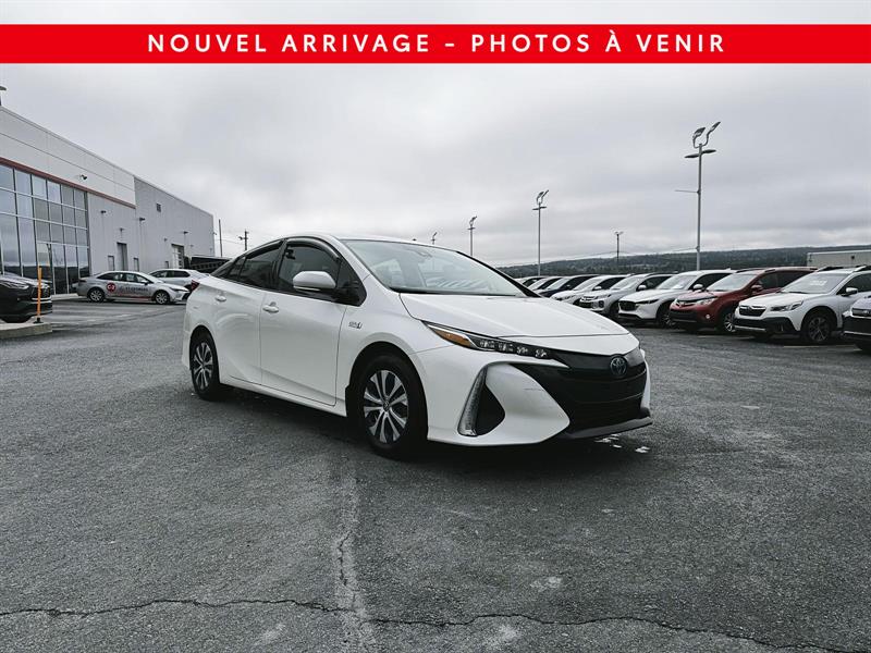 toyota Prius Plug-In Hybrid 2020 - 13