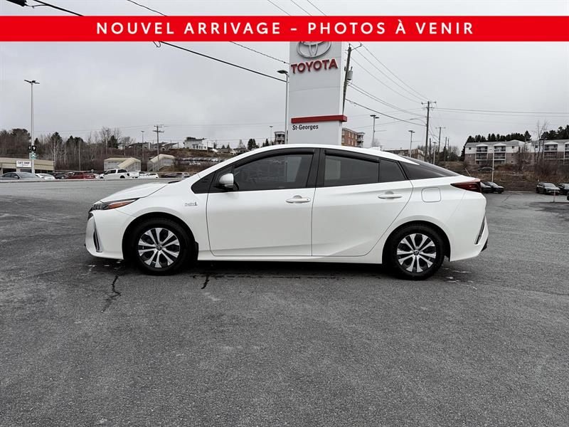 toyota Prius Plug-In Hybrid 2020 - 18