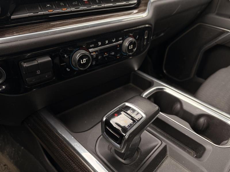 chevrolet Silverado 1500 2022 - 18