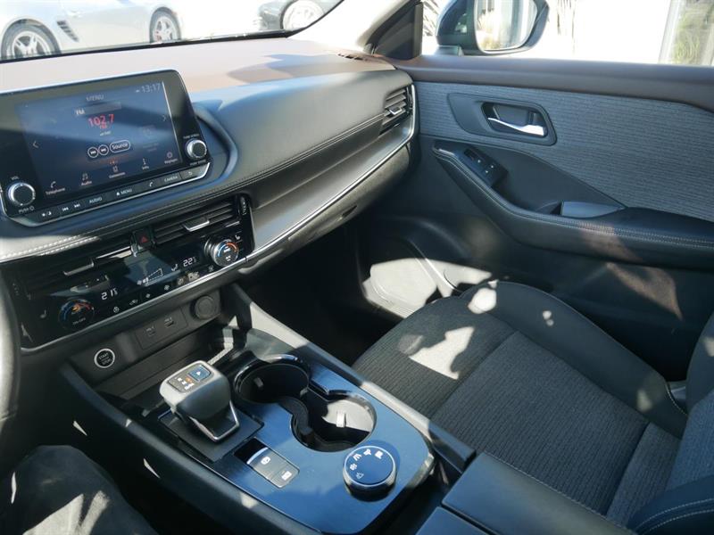 nissan Rogue 2021 - 17