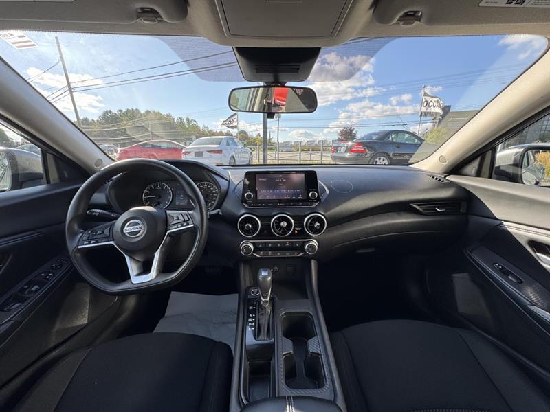 nissan Sentra 2023 - 16