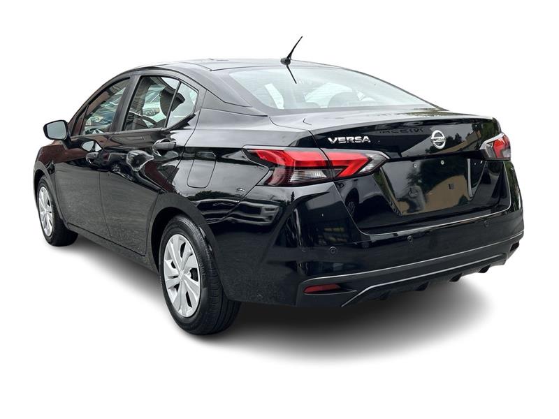 nissan Versa 2021 - 10