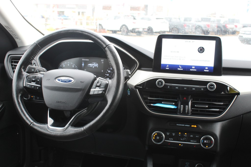 ford Escape 2021 - 16