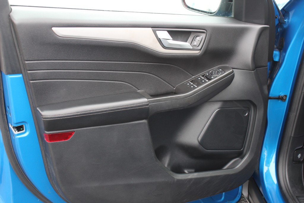 ford Escape 2021 - 25
