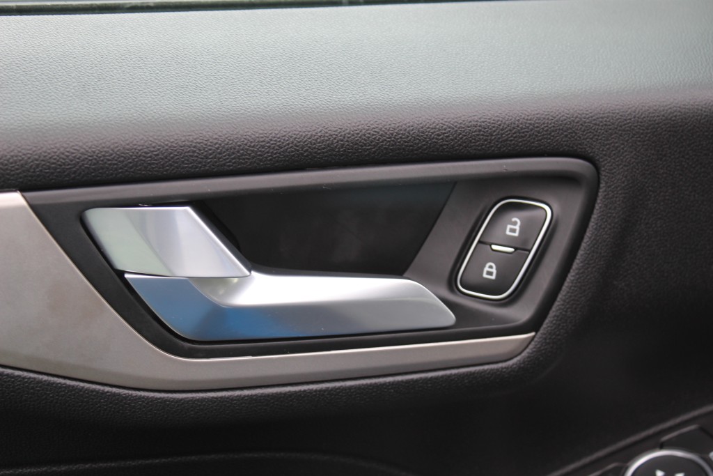 ford Escape 2021 - 26