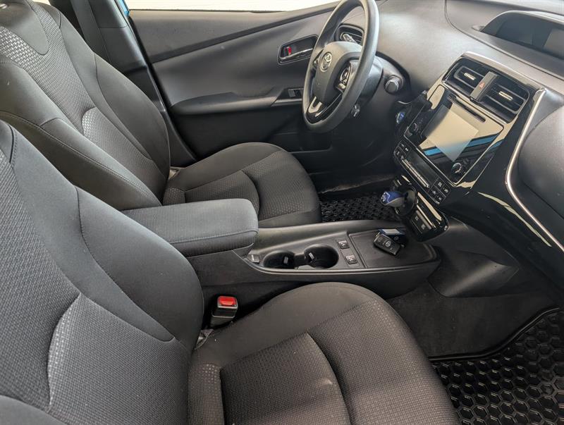 toyota Prius 2019 - 6