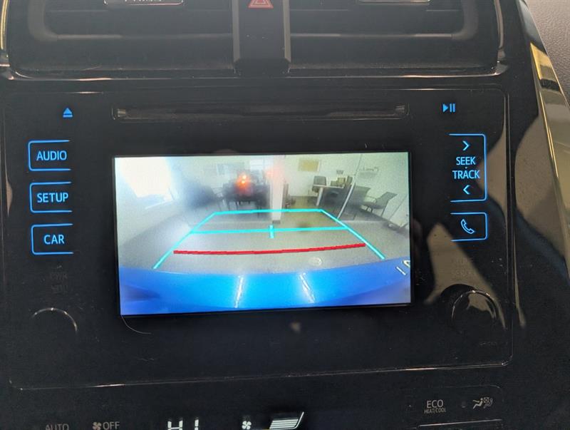 toyota Prius 2019 - 16