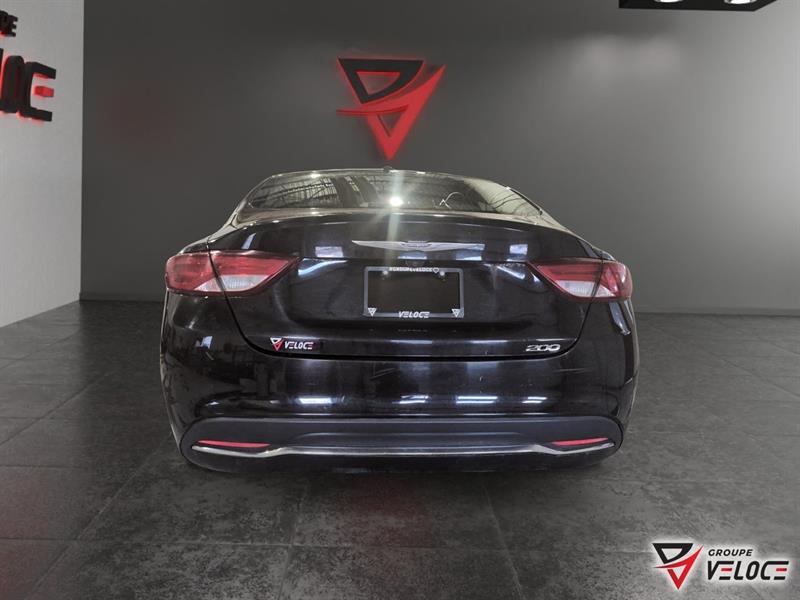 chrysler 200 2016 - 3