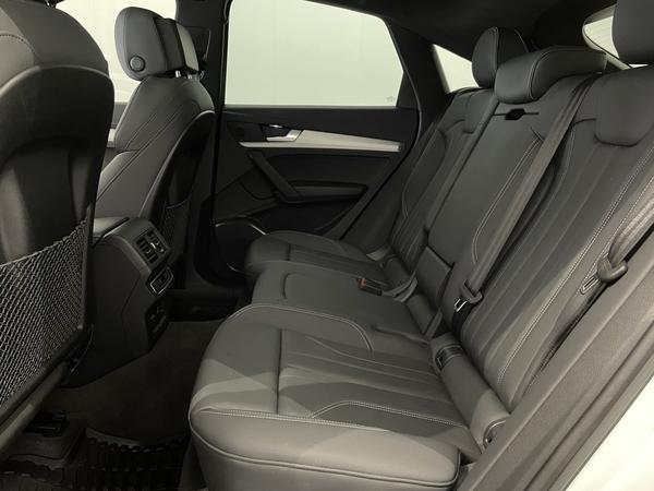 audi Q5 Sportback 2021 - 24