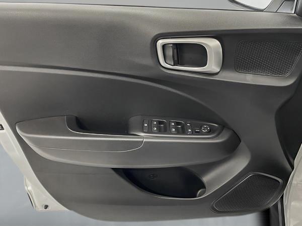 hyundai Venue 2023 - 9