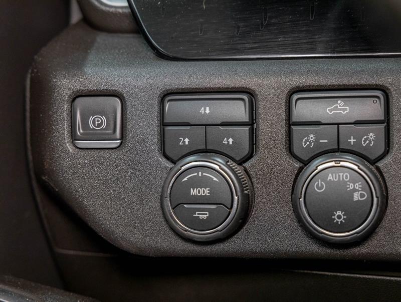 chevrolet Silverado 2500HD 2024 - 26