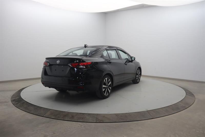nissan Versa 2022 - 4